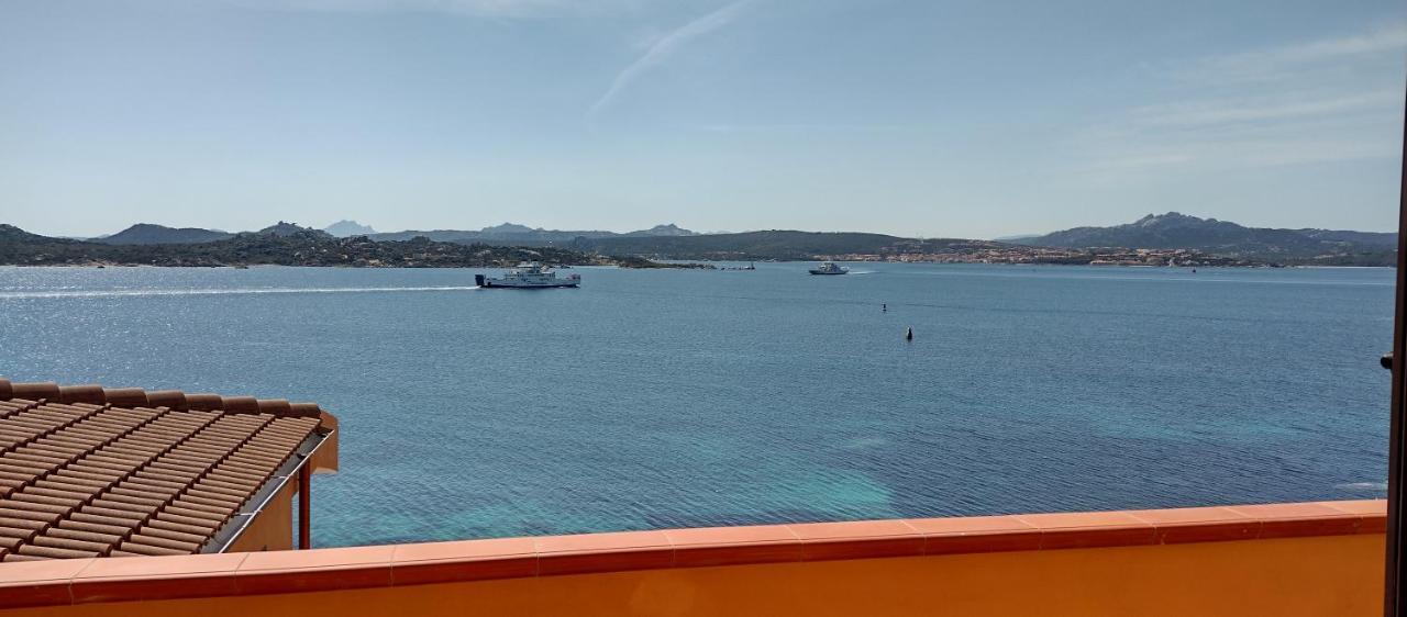 Appartamentino panoramico...con finestra sul mare! La Maddalena  Exterior foto