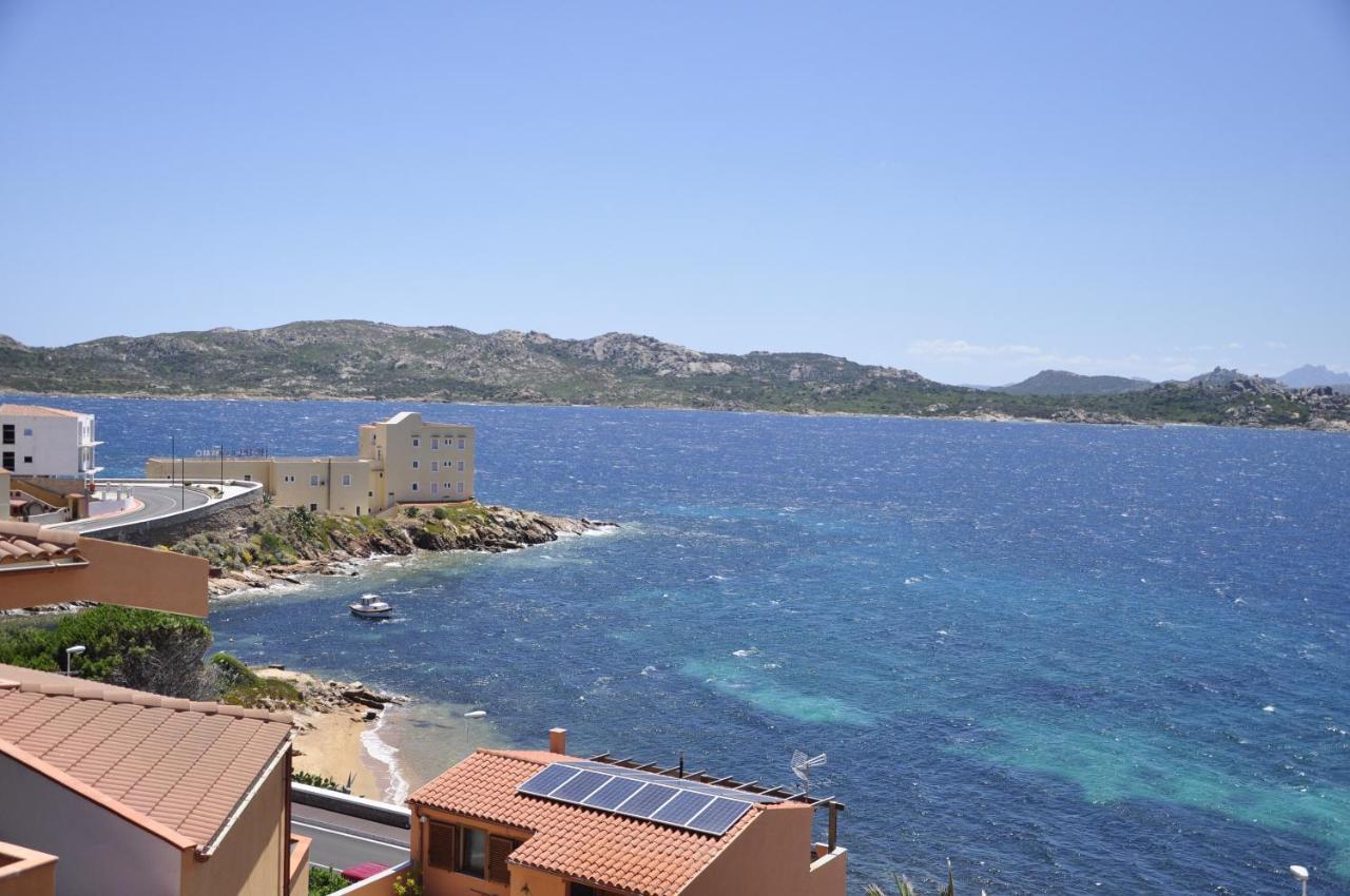 Appartamentino panoramico...con finestra sul mare! La Maddalena  Exterior foto