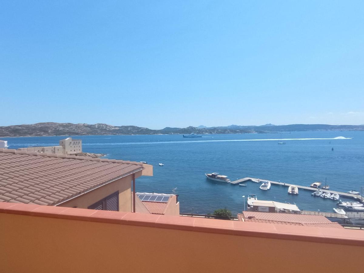 Appartamentino panoramico...con finestra sul mare! La Maddalena  Exterior foto